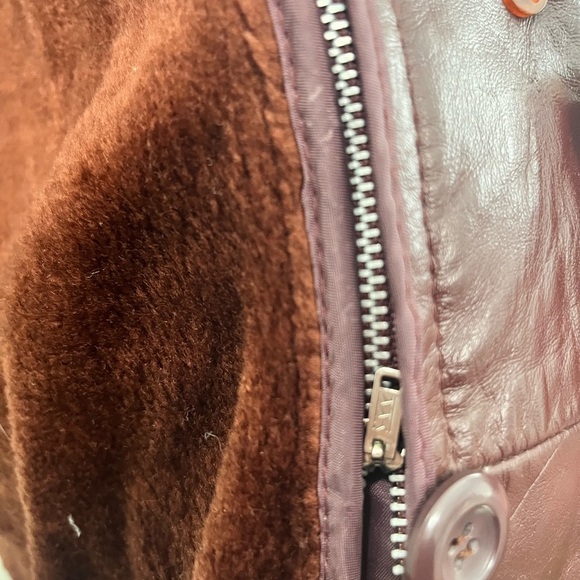 Made In Korea 70’s Vintage Leather Trench Coat Fully Removable Lining Size large - Picture 6 of 6